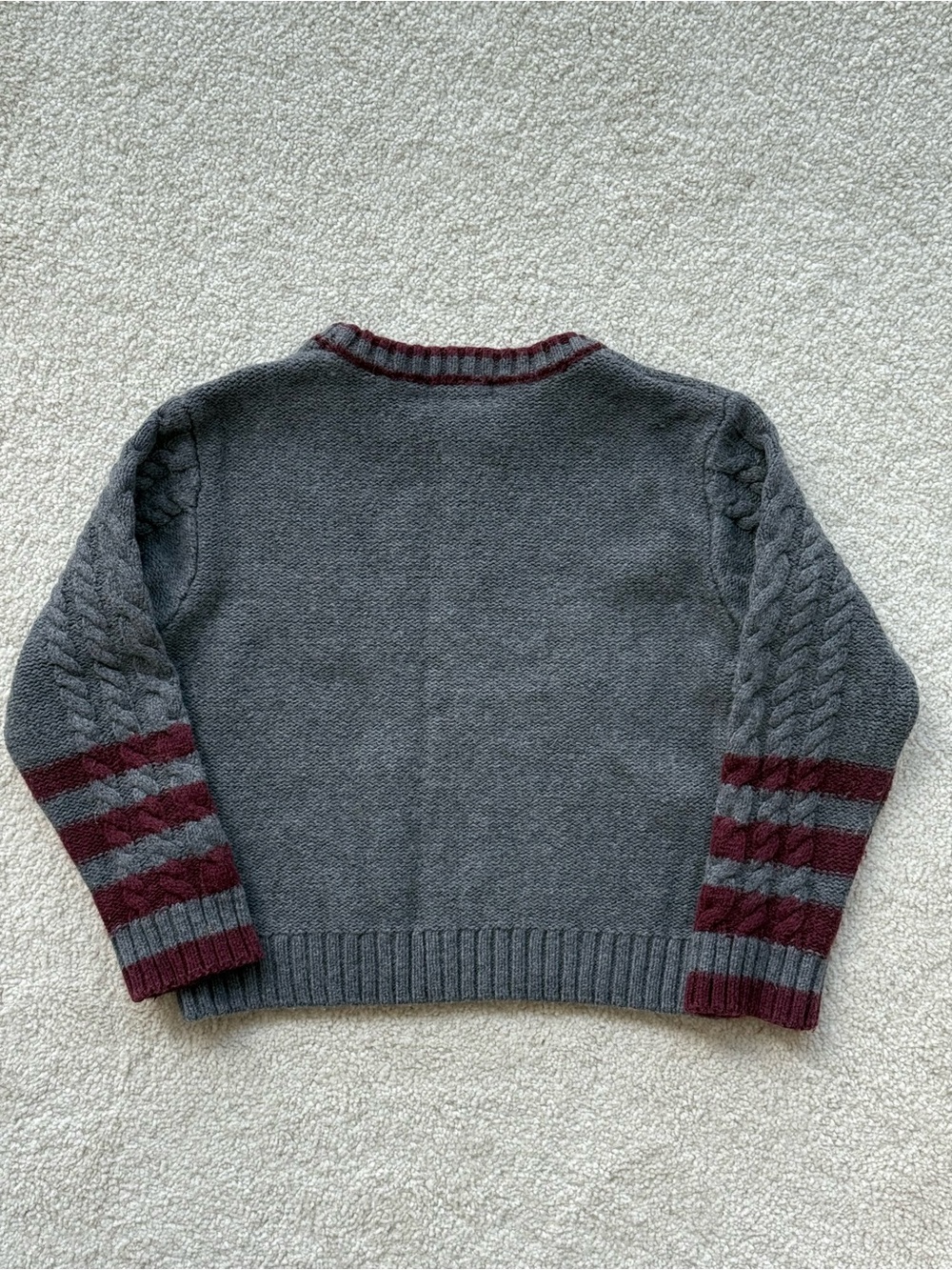 Gray Cable-Knit Sweater with Burgundy Details - Picture 2 of 4